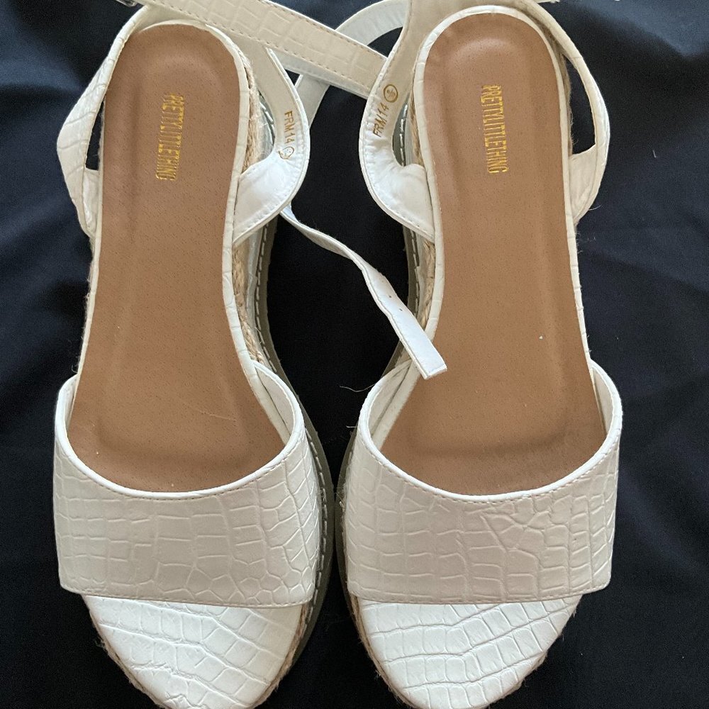 White Croc Sandal - PrettyLittleThing